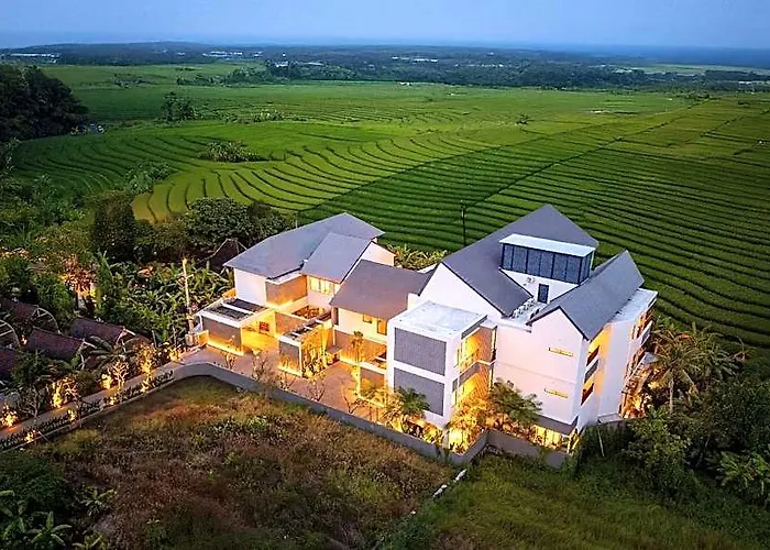 The Line Canggu 5* バリ島
